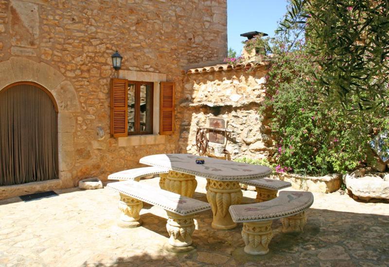 Son Fumat Villa Llombarts Exterior photo